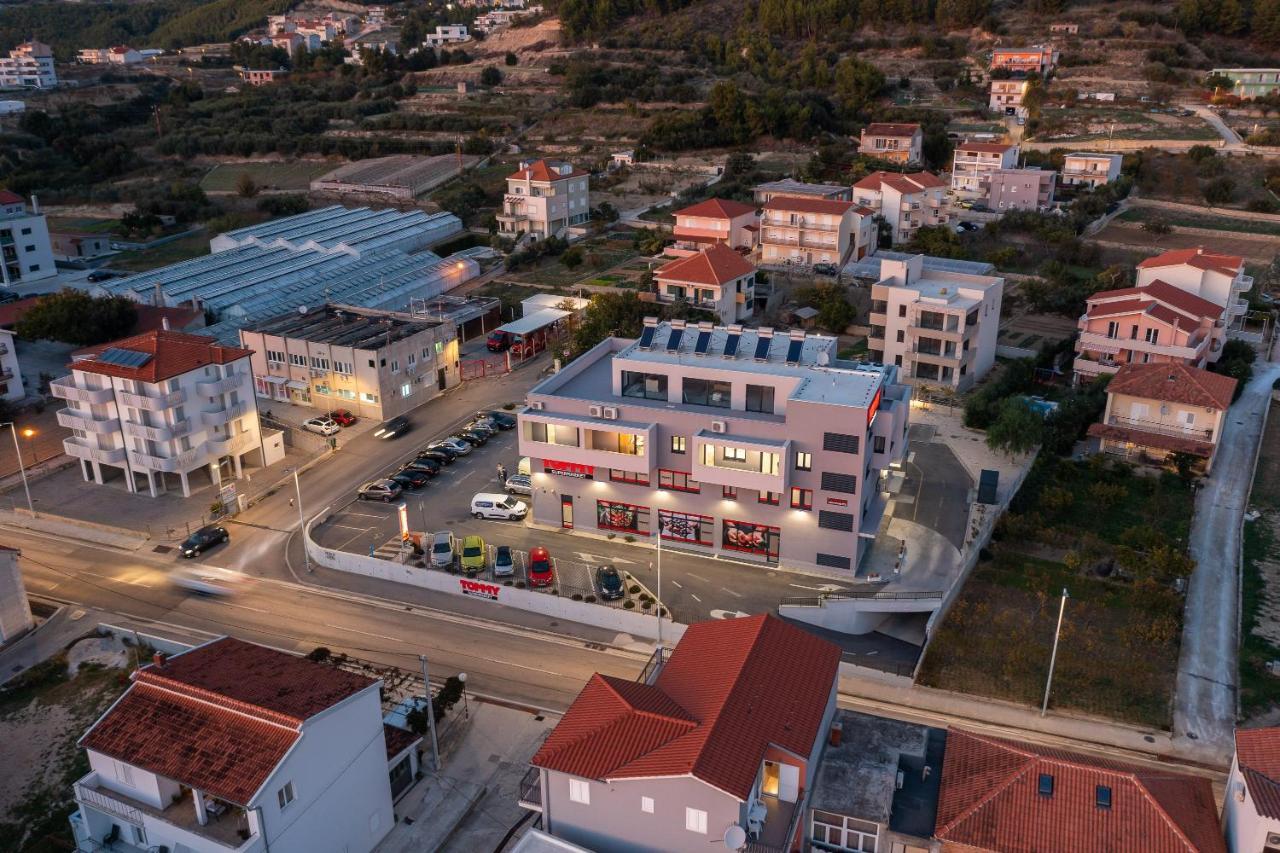 Mintos Luxury Resort Podstrana Eksteriør bilde