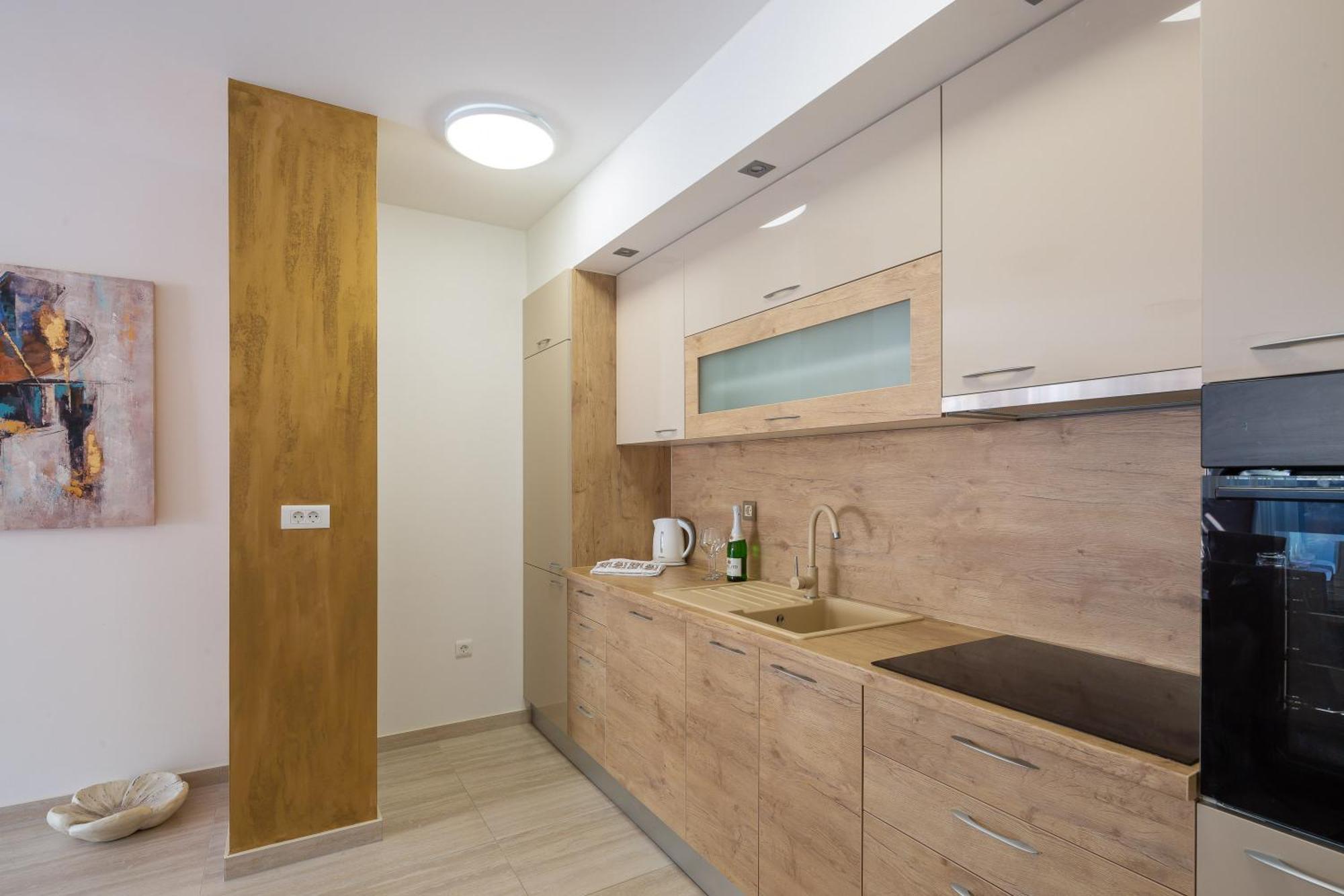 Mintos Luxury Resort Podstrana Rom bilde